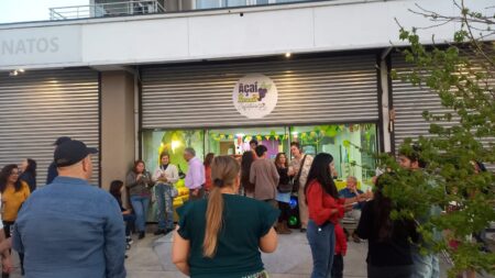 Inauguración local Acaí de Brasil de Los Andes