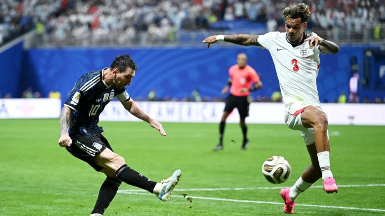 Argentina vence a Inglaterra