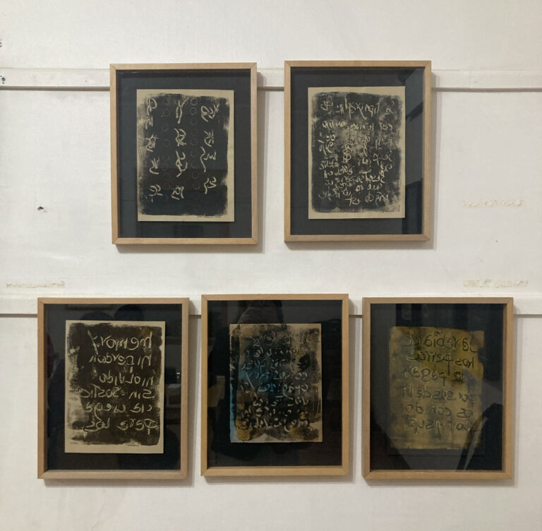 Historias de papel, de Alicia Galdámez